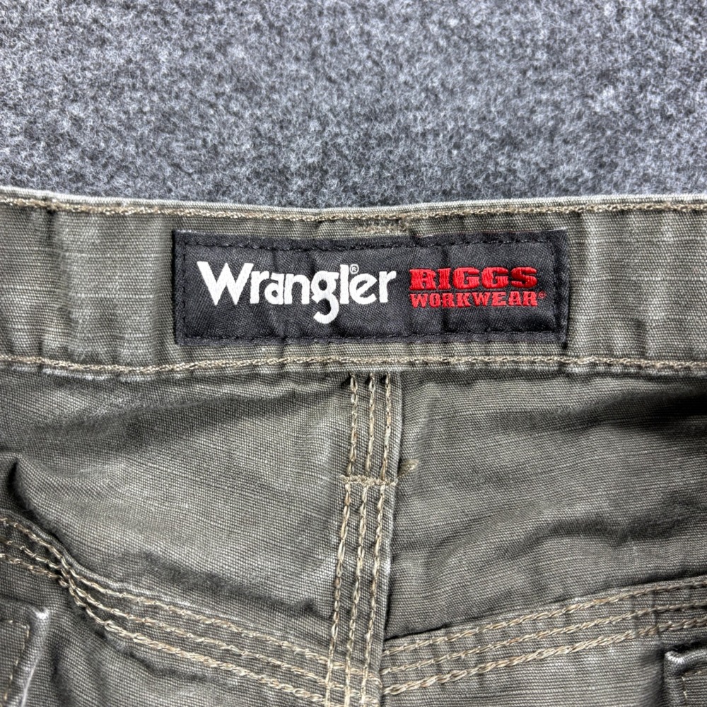 Wrangler Pants Men 40x34 Green RIGGS WORKWEAR Carpenter Cargo Ripstop Utility - Picture 11 of 13